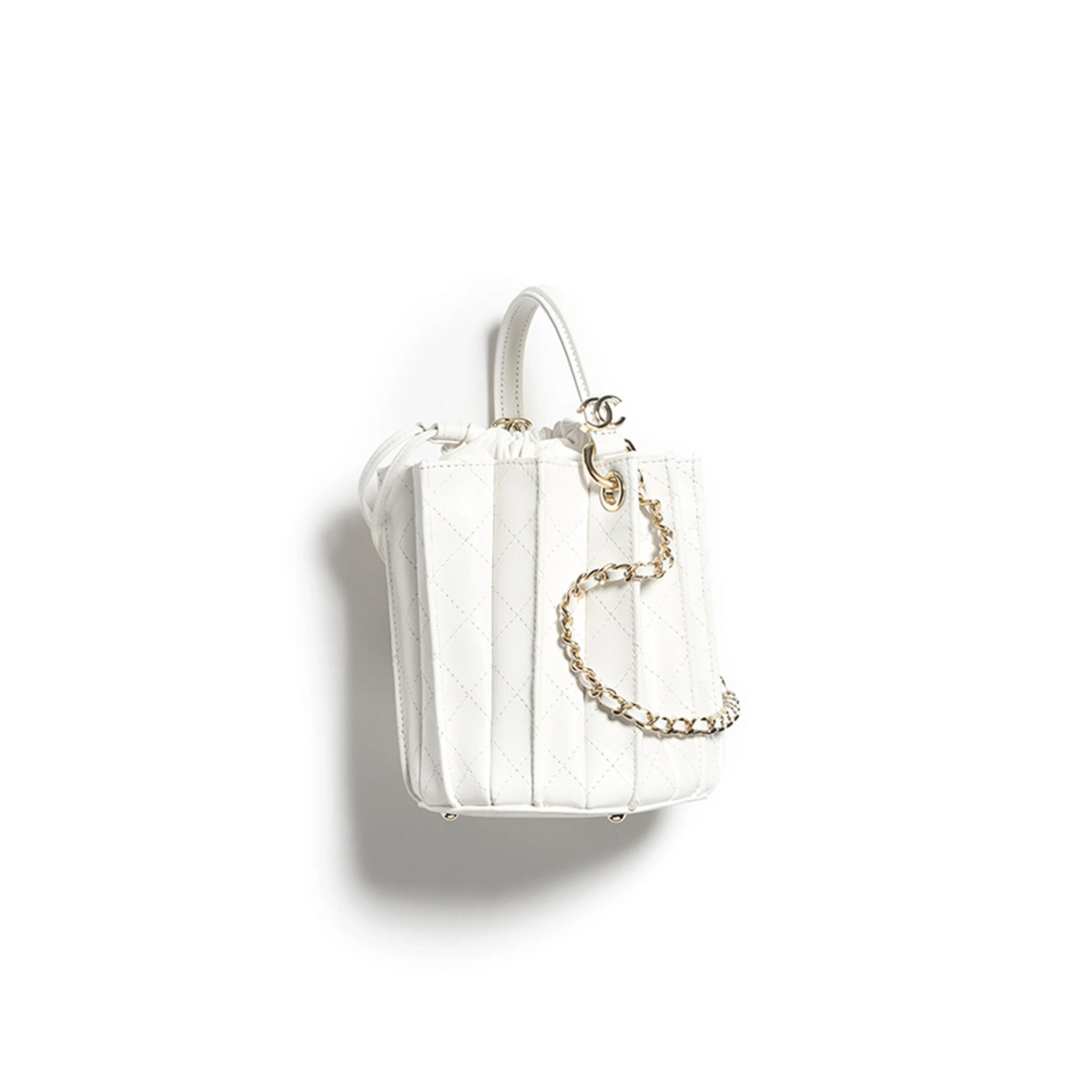 Ch**el mini bucket bag lambskin white as5486 (15.2*14*14cm)